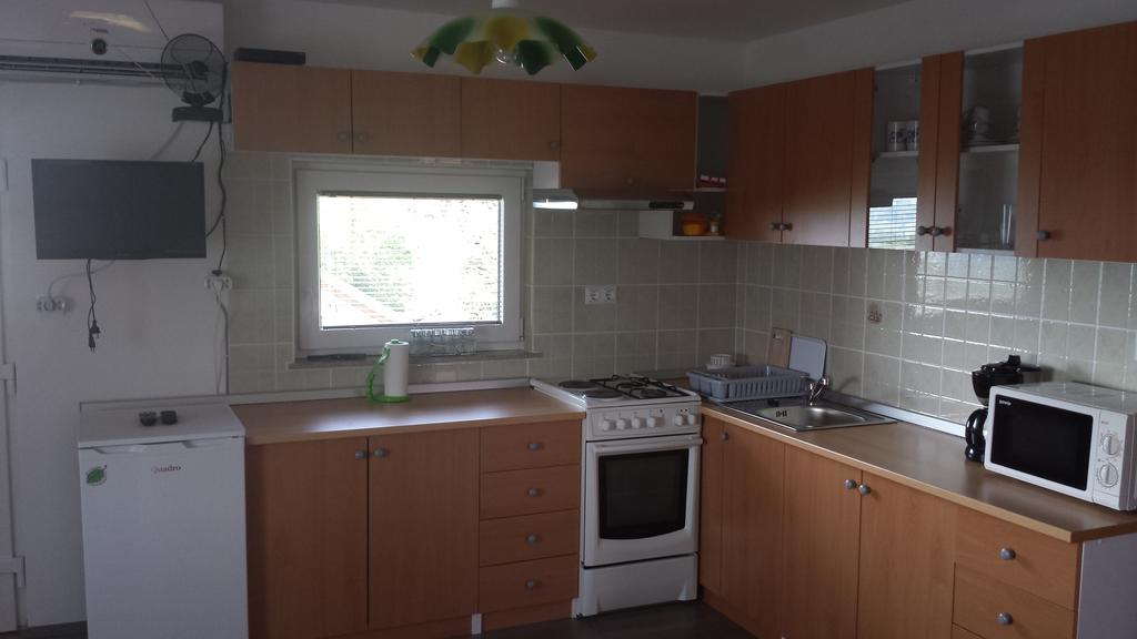 Apartment House Sumrak Bizeljsko Room photo